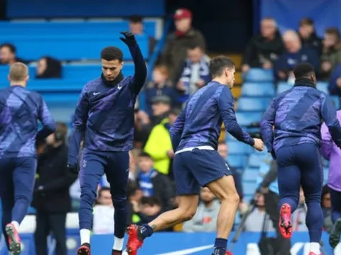 5 tài năng trẻ nắm giữ vận mệnh của Barca trong tương lai