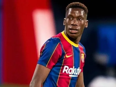 "Pogba mới" thừa nhận biết ơn khi được Messi chuyền bóng