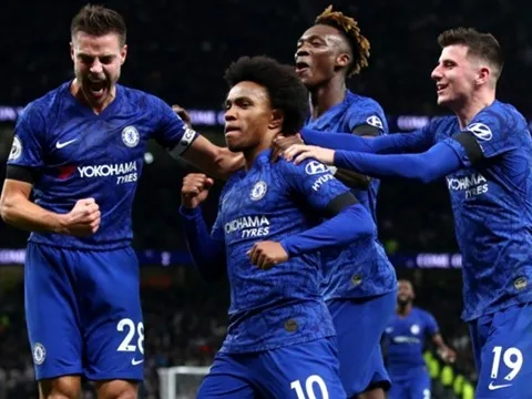 “Chúng tôi đã liên hệ với M.U để gia hạn hợp đồng của Alexis Sanchez”