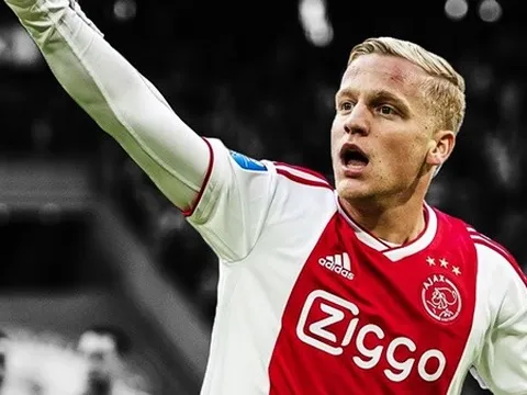 Sao sáng Ajax phủ nhận hoàn toàn khả năng đến Chelsea