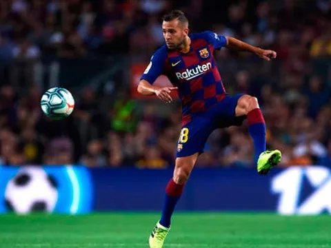 Berbatov: "Cậu ấy bị đánh giá thấp hơn thực tế rất nhiều"