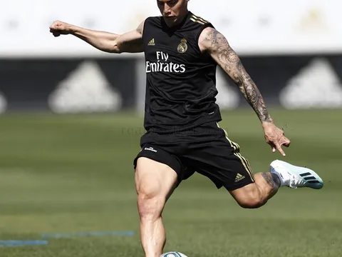 Trở lại Real, James Rodriguez khoe cơ đùi cực khủng