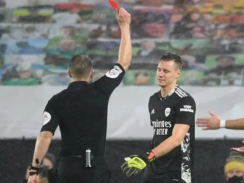 Bernd Leno: Họ nói tôi hãy làm như Robert Enke
