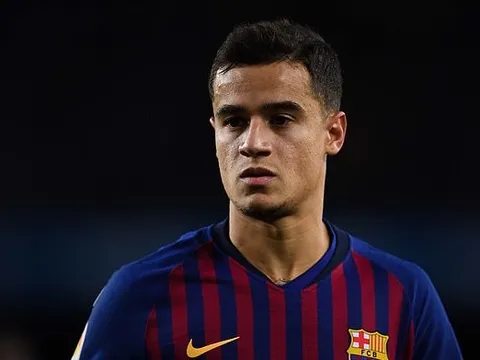 Kiên cường chống trả, tân binh Premier League giành điểm ngày ra quân