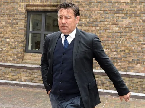 Cựu Vua phá lưới Liverpool bị phạt tù 10 tuần nhưng được thả sau 1 ngày