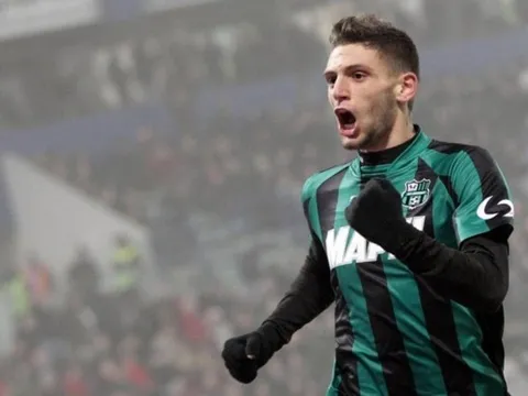 "Mua số 9 thuần túy như cậu ấy, Liverpool sẽ có bộ tứ huyền ảo"