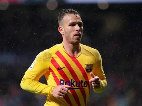 Vụ Arthur đến Juventus: 3 đồng hương Brazil đứng ra thuyết phục