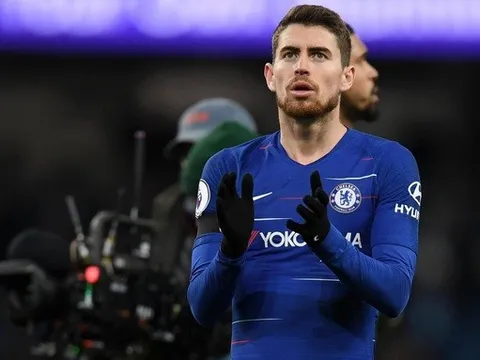 Tin "hot" Premier League (04/05): Roma muốn sao MU; Arsenal sắp bán tháo ngôi sao vì 1 người