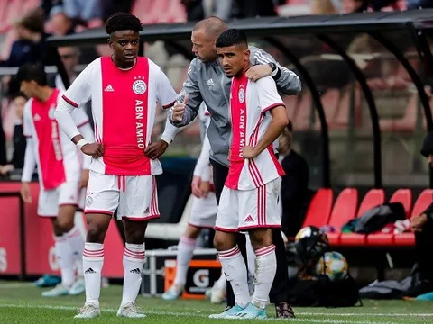 10 cầu thủ xuất sắc nhất học viện Ajax cho các ông lớn 'xem giò'