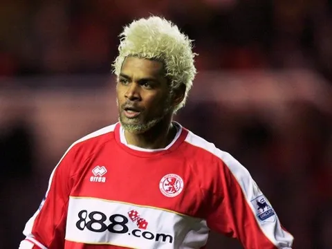 10 kiểu tóc thảm họa của sao bóng đá