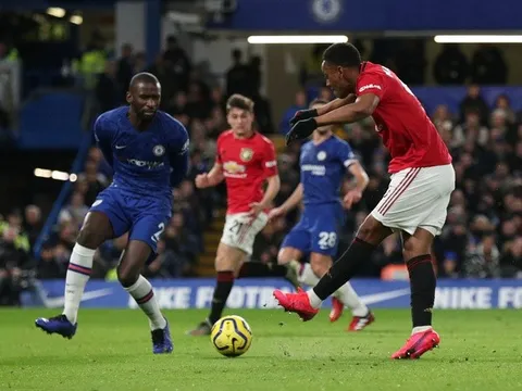10 thống kê trận Chelsea 0-2 M.U: Siêu tân binh; Ác mộng của The Blues