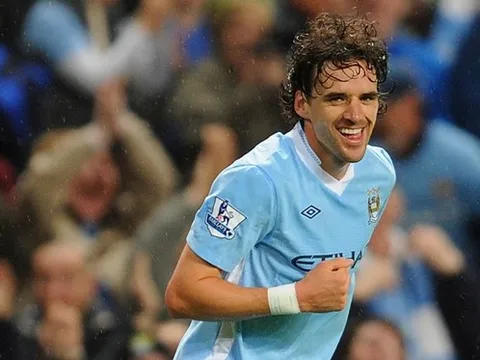 Platini: 'Dybala chơi giống kiểu Maradona'