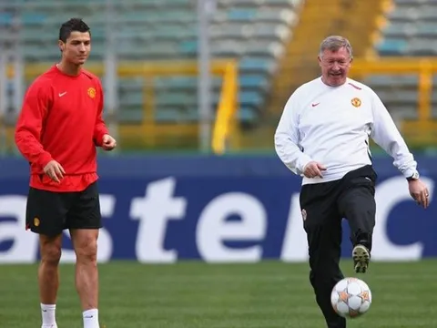 11 'tiếc nuối' của Man Utd dưới thời Sir Alex: Pique, CR7 và ai nữa?