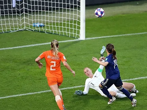 Quên trận hòa đi, "tam hùng" sẽ giúp Man Utd khiến nước Anh run sợ