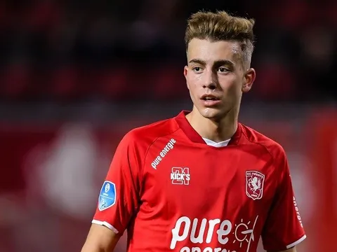 "Busquets bé" muốn chứng tỏ mình ở Camp Nou, BLĐ Barca suy nghĩ gì?