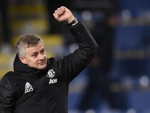 Mơ có thần đồng Barca, Man Utd chịu chi 100 triệu euro và cái kết