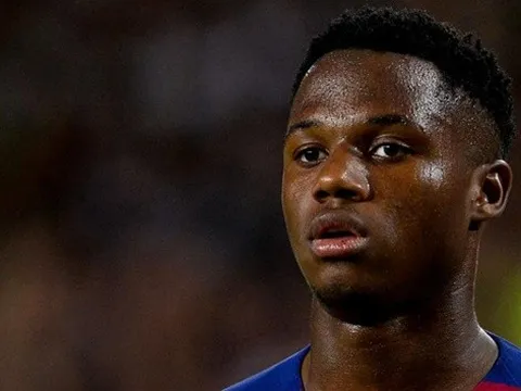 Ra sân ở trận khai màn, thần đồng Barca sẽ tạo kỷ lục khủng tại Champions League