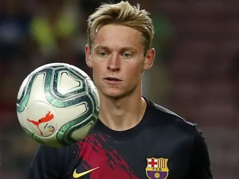 NÓNG! De Jong lần đầu lên tiếng về việc bị 'bắt chơi' ở vị trí sở đoản