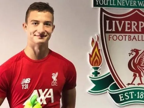 Liverpool chính thức đạt thỏa thuận chiêu mộ 'người khổng lồ' tuổi 15