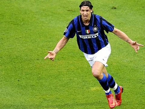 NHM cười ra nước mắt với đội hình chất nhất "hệ mặt trời" của Ibrahimovic
