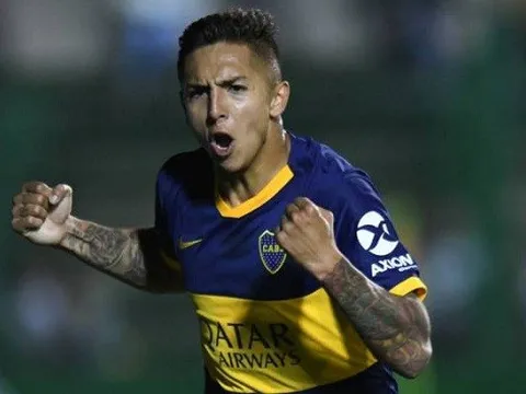 Ferdinand khuyên MU mua sao trẻ, đối thủ London lại bất ngờ tranh đoạt