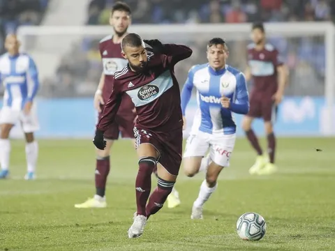 Giảm giá kịch sàn, Barca "thanh trừng" thêm một niềm tự hào La Masia