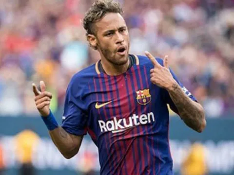 Một phút lơ là, Barca chuẩn bị đền tiền triệu vì Neymar