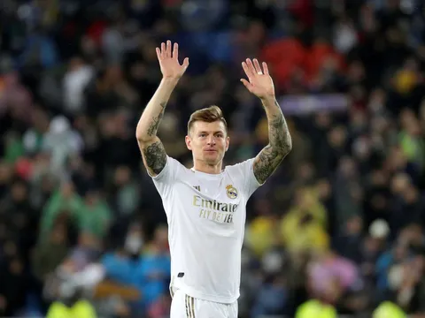 Bị Real giảm lương và đây là phản ứng của Kroos