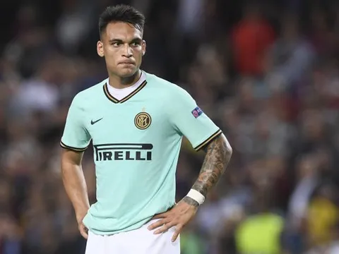 Giám đốc Inter khẳng định 1 điều, Barca lo sốt vó vụ Martinez