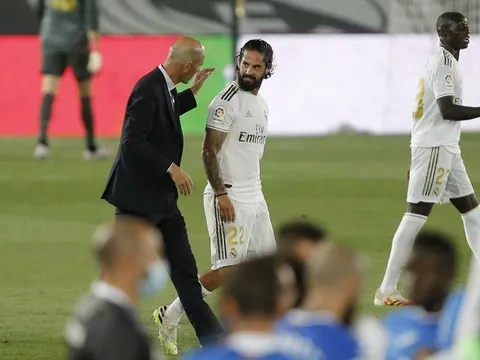 Không phải VAR, Zidane nói rõ yếu tố giúp Real chiến thắng