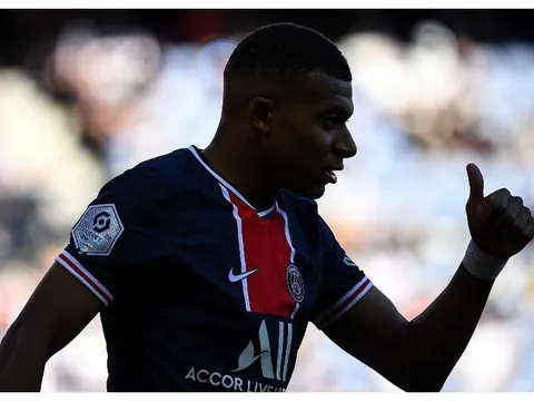 Mbappe phát biểu một câu, Real vỡ mộng đón bom tấn mùa hè