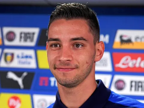 Barca bất ngờ liên hệ với "cống phẩm xịt" trong vụ Arthur - Pjanic