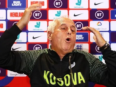SỐC! HLV Kosovo tuyên bố "không dùng chiến thuật" để hạ tuyển Anh