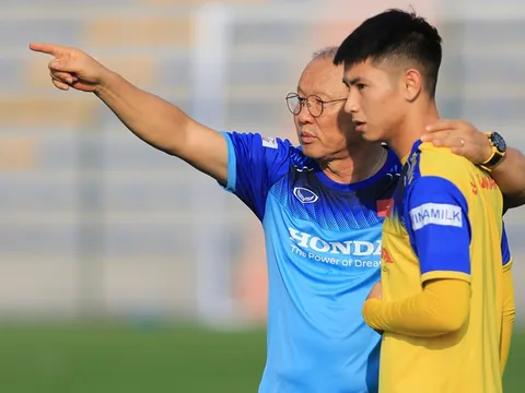 "Trọng Hùng thậm chí hay hơn cả Phan Văn Đức"