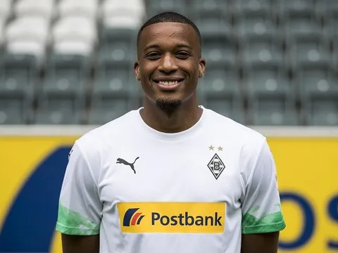 Tăng cường hàng công, Man Utd tiếp xúc đại diện của sao Monchengladbach