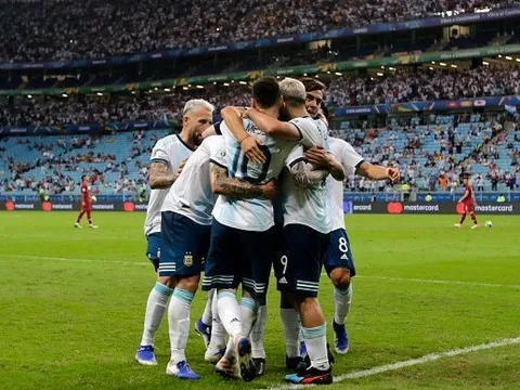 3 lý do làm nên chiến thắng của Argentina: 'Sao chép' công thức của Barca