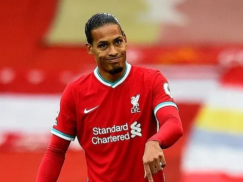 Van Dijk chấn thương nặng, Liverpool có nên chiêu mộ ‘người thay thế’?