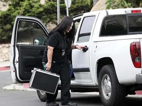 Ngoài De Jong, ai xứng đáng 'kế vị' Messi tại Barcelona?