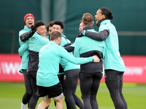 "Tôi muốn giành được EPL, cúp C1, muốn được như Steven Gerrard"