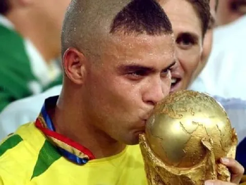 Vụ Ter Stegen: Thêm một CLB muốn có thủ thành của Barca