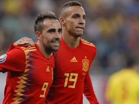 Fan Barca: "Ông ta là huấn luyện viên ngu ngốc, thiếu chiến lược và chiến thuật!"