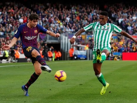 20 triệu + "tốt thí", Barca quyết giật mục tiêu hàng phòng ngự của M.U