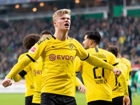 Sau Haaland, Dortmund chuẩn bị trình làng thêm một "món hời khó tin"