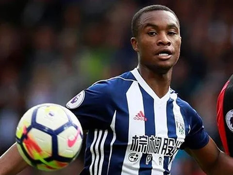 'Sao mai' Hạng Nhất gia hạn, Liverpool lại để vuột mục tiêu