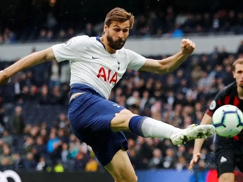 Vừa thua sốc, Pochettino 'cầu cứu' người cũ để tăng cường hỏa lực
