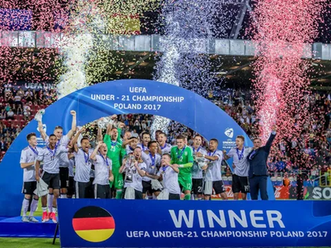 Với hành động này, người Đức quyết không cho Tây Ban Nha phục thù