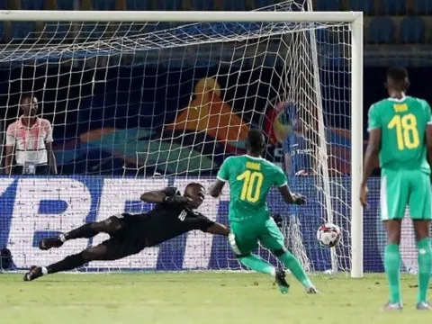 Sao Liverpool: ''Chuyện đó gần như chẳng bao giờ xảy ra với tôi cả''