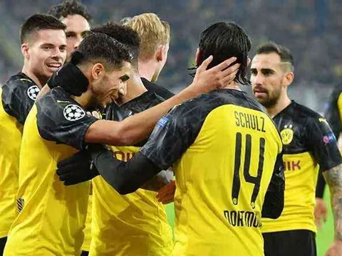 Dortmund khủng hoảng vì COVID-19, Haaland và các đồng đội có hành động ý nghĩa