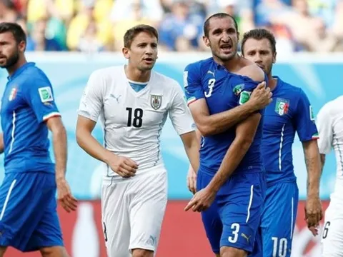 Sau nhiều năm, Chiellini đã chia sẻ thật lòng về Luis Suarez