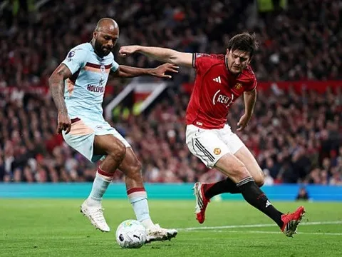 Maguire giải mã đà thăng hoa của MU cùng Carrick